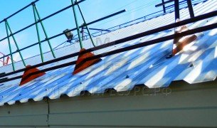 Снегозадержатель РуфЛайн "ОПТИМА"  3000  (4 опоры, 2 трубы)
